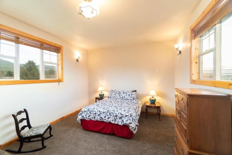 Cedar Lodge at Rockaway