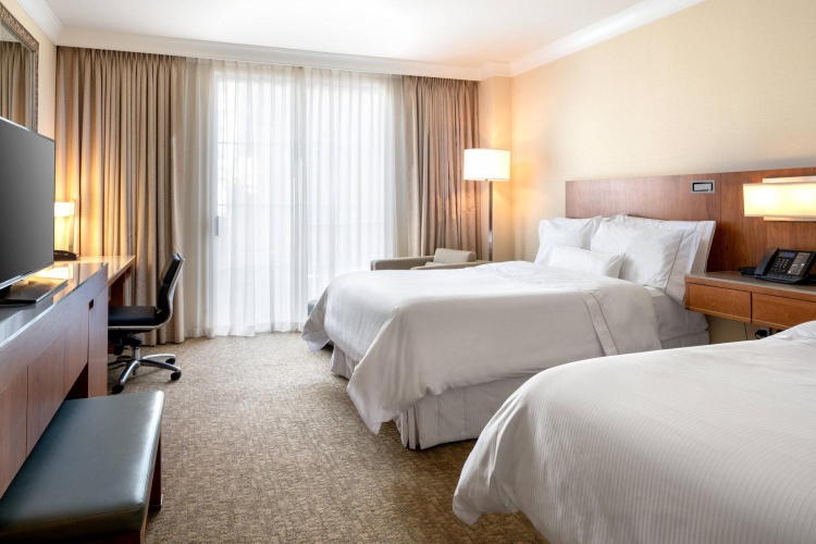 Quadruple Suite with balcony