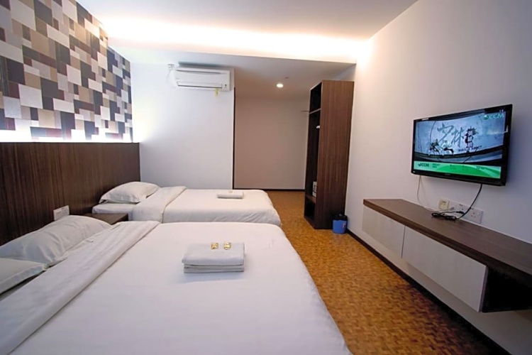 Superior Triple room