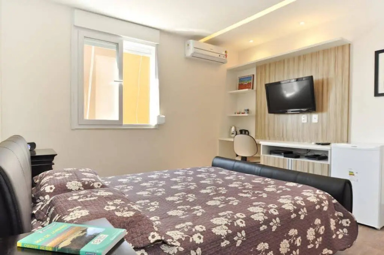 Lapa Checa Guest House