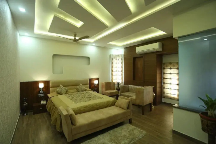 Hotel Maharaja