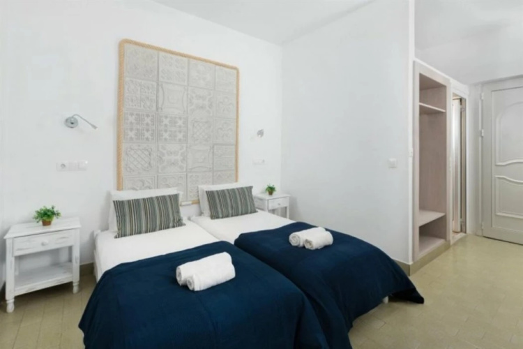 Pefkos View Suites & Maisonette
