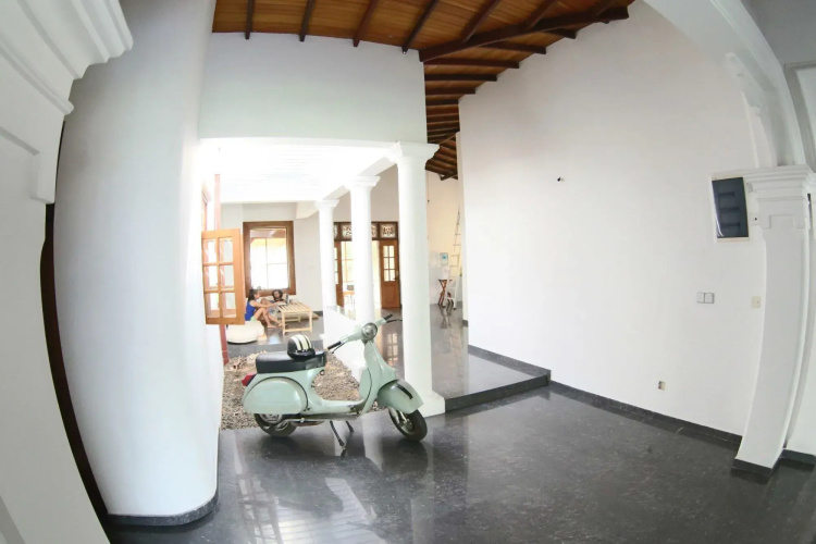 Hostel First Colombo Airport