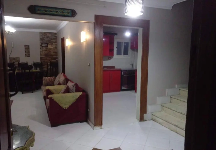 3 Bedrooms Apartment