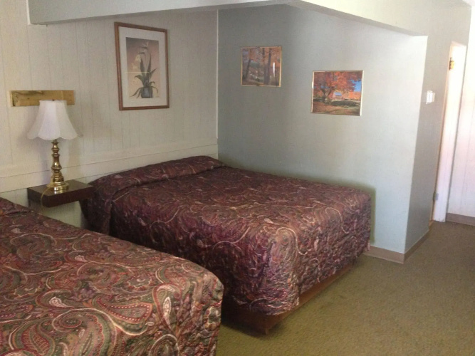 Jamestown Motel
