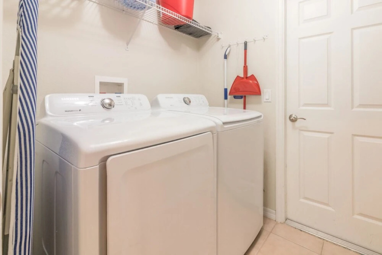 Oak Island Cove 2801