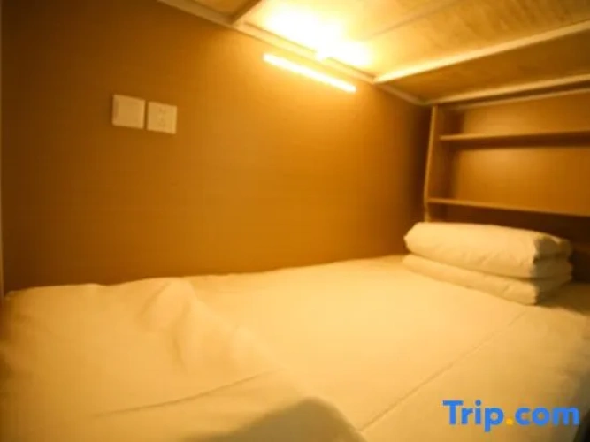 Bed in Dorm (female dorm)