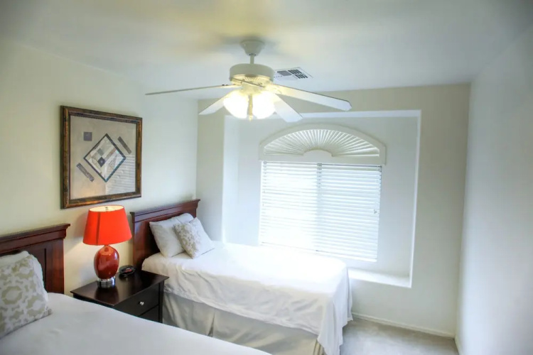 Glendale - 4 Bedroom Home