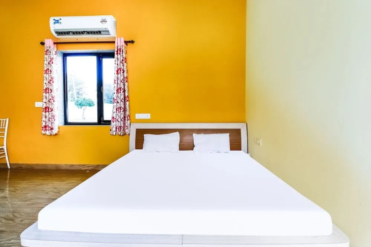 Spot On 46858 Jharkhand Palace