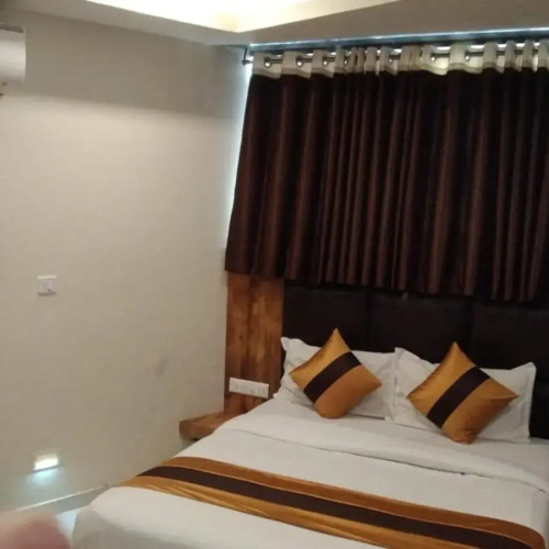 Hotel Phoenix