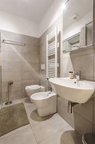 Colonna Home