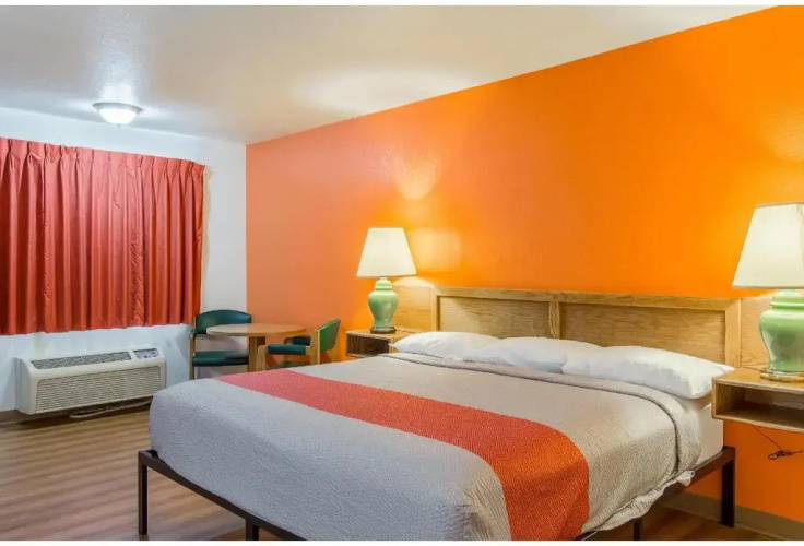 Motel 6 Troy