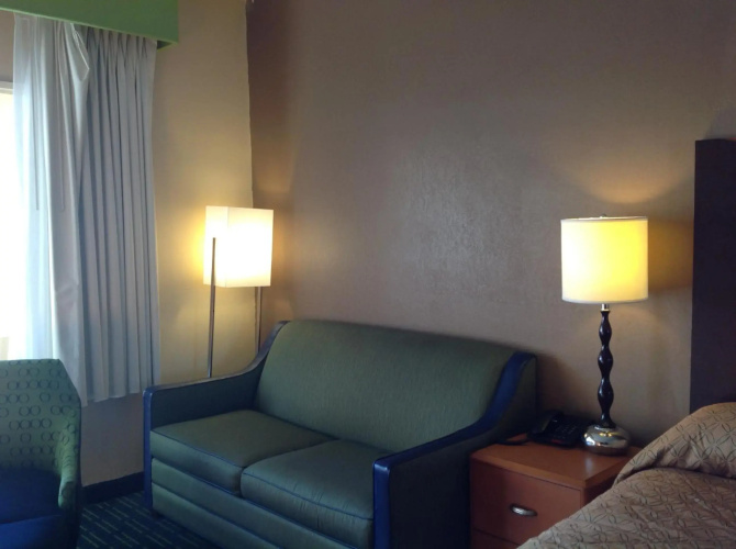 Diamond Inn and Suites