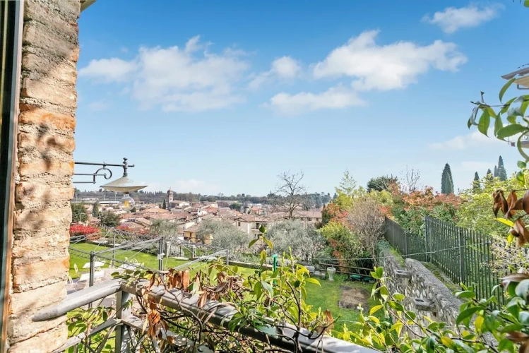 2 Bedrooms Family Apartment with balcony