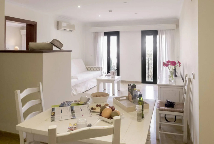 Apartments Galeon Suites