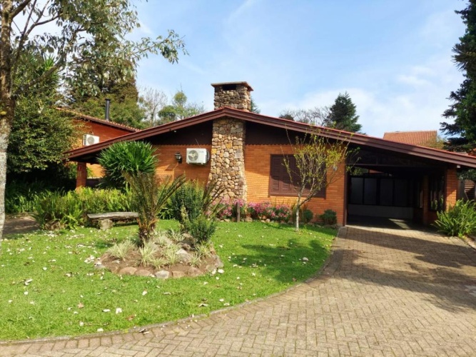 Quadruple Chalet