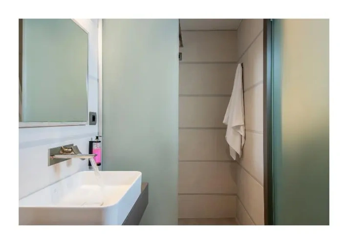 1 Bedroom Standard Double room with balcony