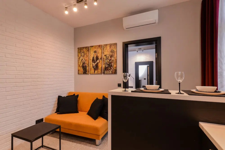 FM Luxury 1-BDR Apartment - Rock'n'Roll