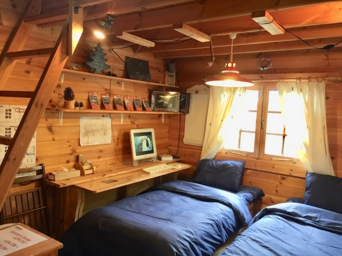 2 Bedrooms Chalet