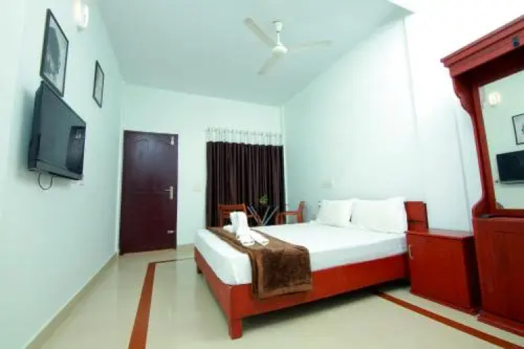 Shalom Beach Residency