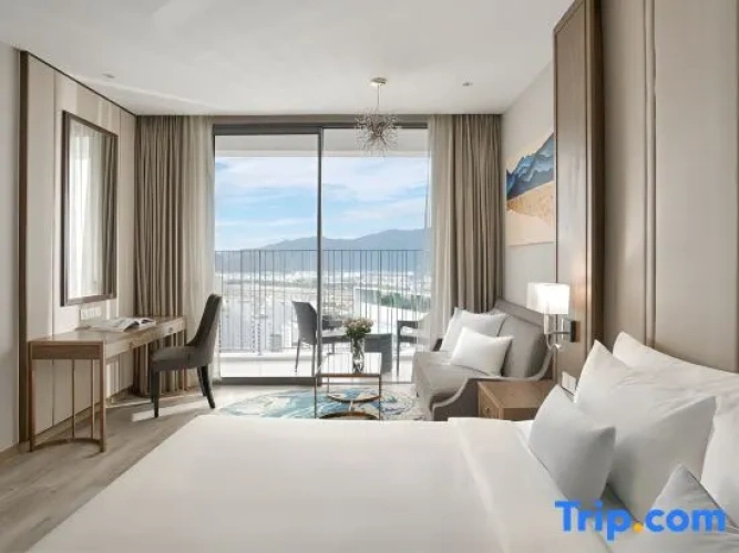 Family Studio with partial sea view