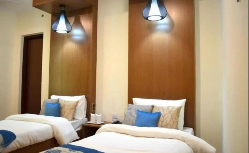 Hotel Green Leaf