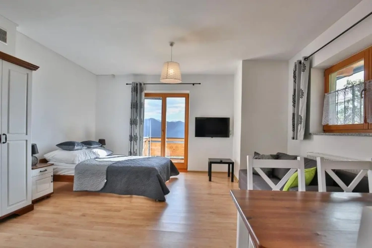 2 Bedrooms Twin Apartment