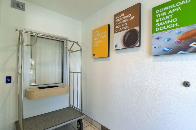 Motel 6 Corona photo 12