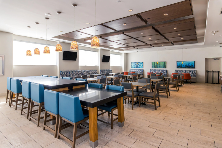 Holiday Inn Express And Suites Louisville Downtown photo 26