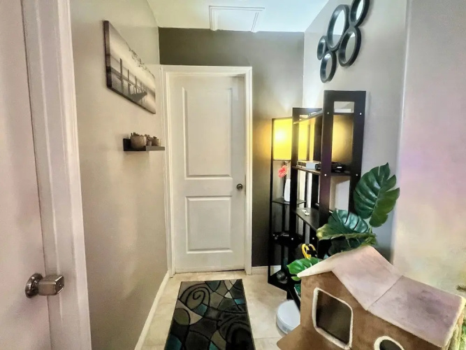 Oasis Room Rental