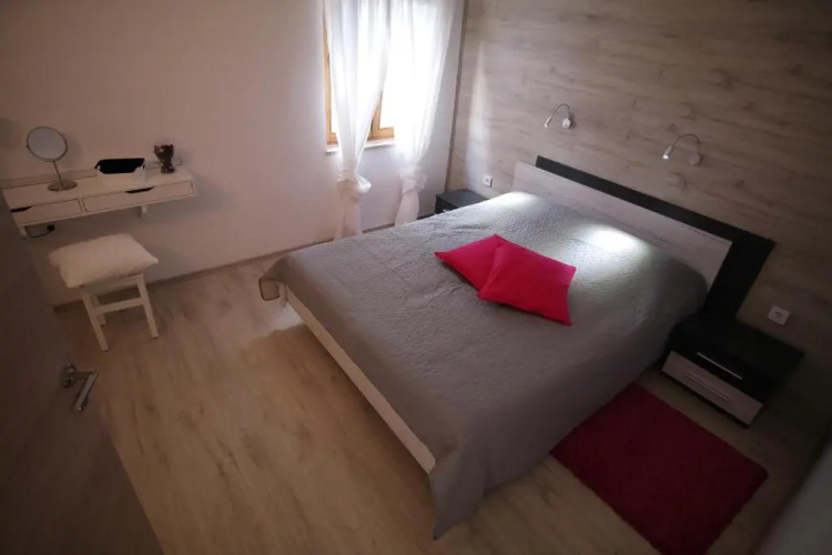 Apartments Hedona
