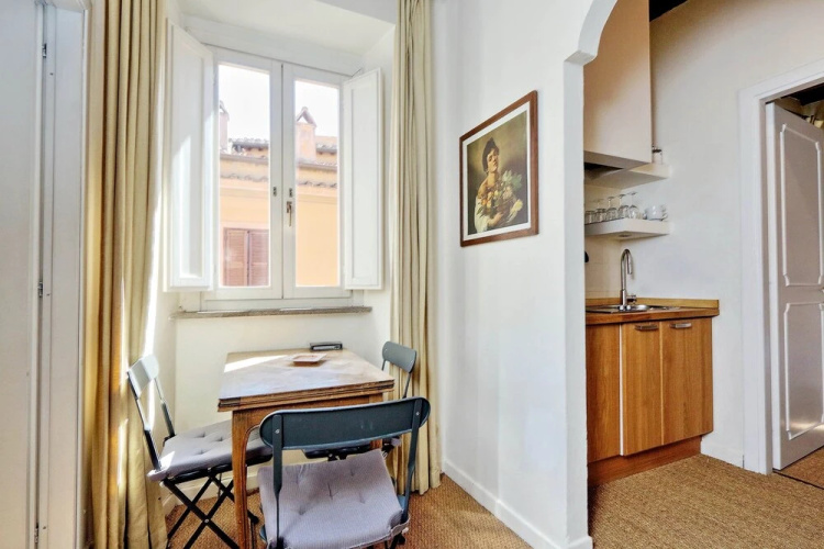 Trevi Lovely Terrace Apartment