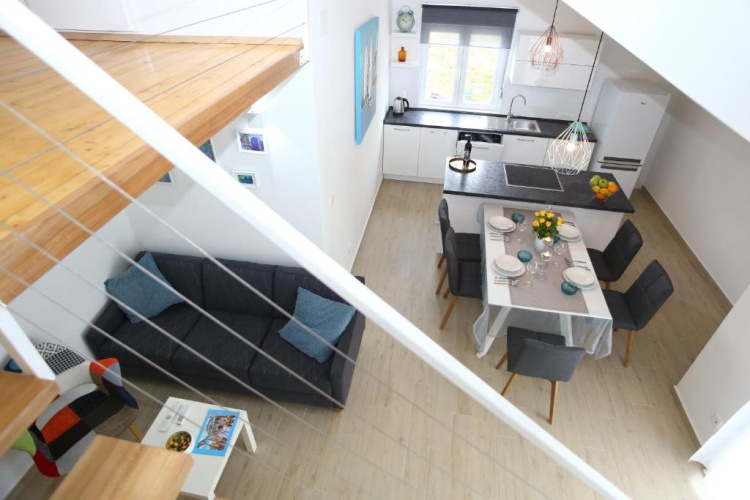 3 Bedrooms Apartment with balcony
