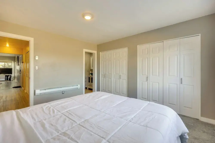 Pet-friendly Condo w/ Mountain View in Monument!
