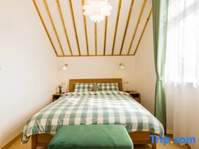 Standard Double Attic room