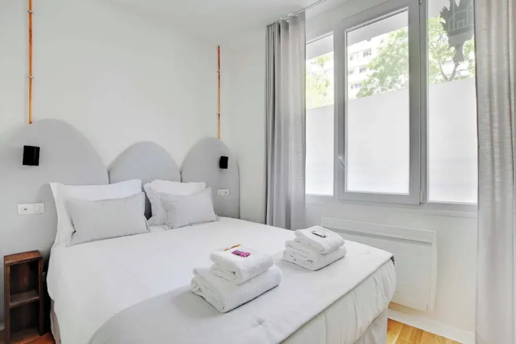 Cute Studio in Eclectic 18th District - 1