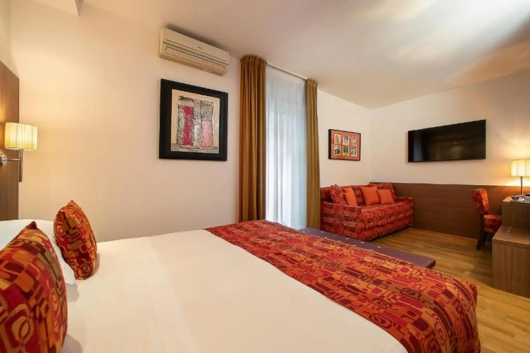 Deluxe Triple room