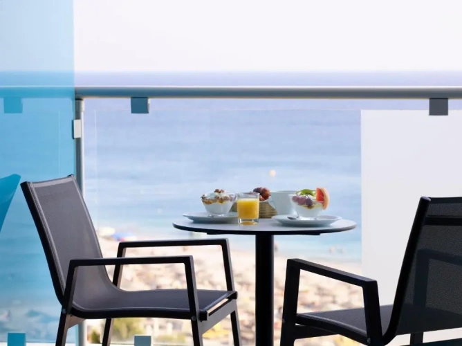Standard Double room with sea view