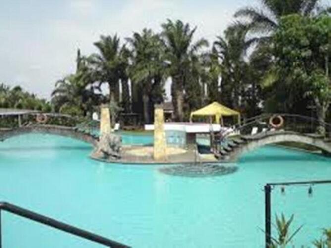 Klub Bunga Butik ResortOver view