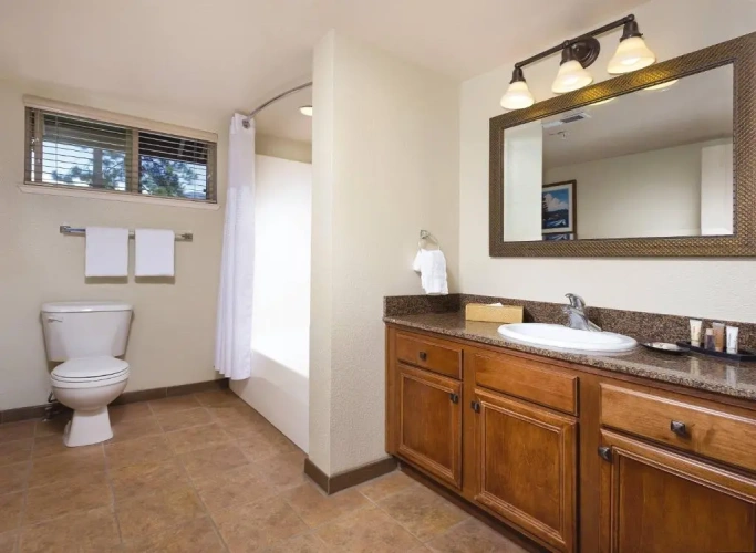 3 Bedrooms Suite with balcony