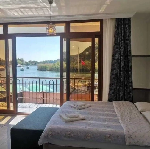 Luxury Double room with lake view