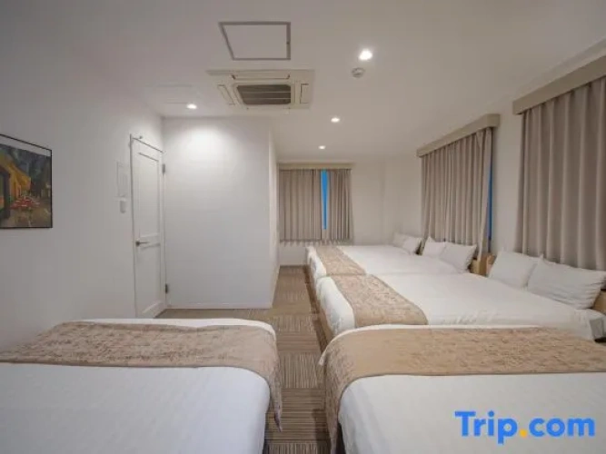 2 Bedrooms Double Suite
