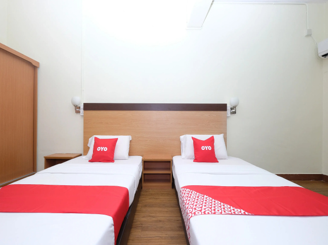 OYO 1105 Hotel 75