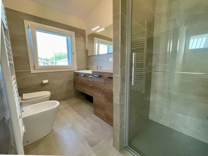 Spacious Villa on two Floors With Corner Garden