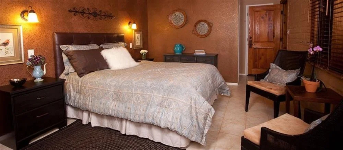 Sunglow Guest Ranch Resort