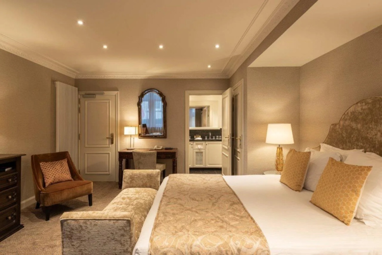 Dukes’ Palace Residence – by Dukes’ Hotel Collection