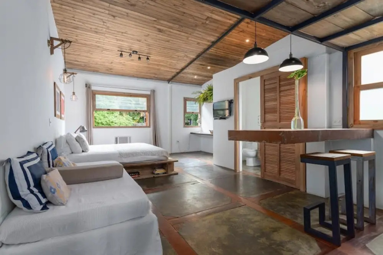 Ipanema Hills Loft