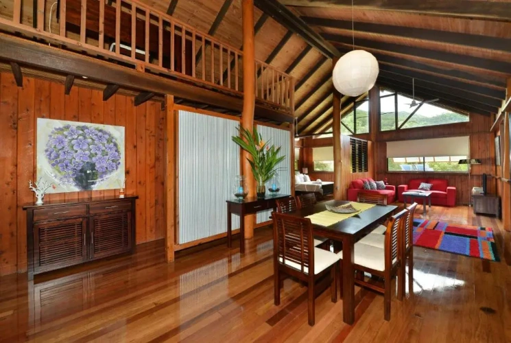 2 Bedrooms Cottage