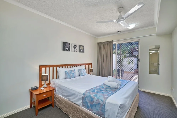 1 Bedroom Apartment with balcony