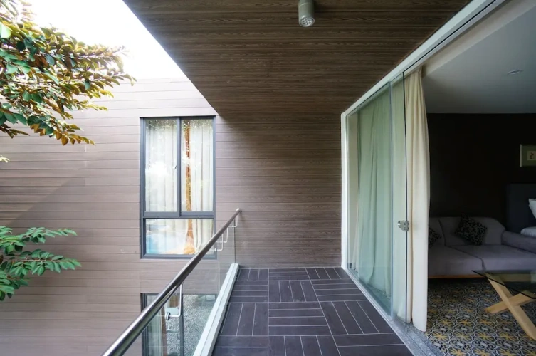 Deluxe room with balcony and with garden view